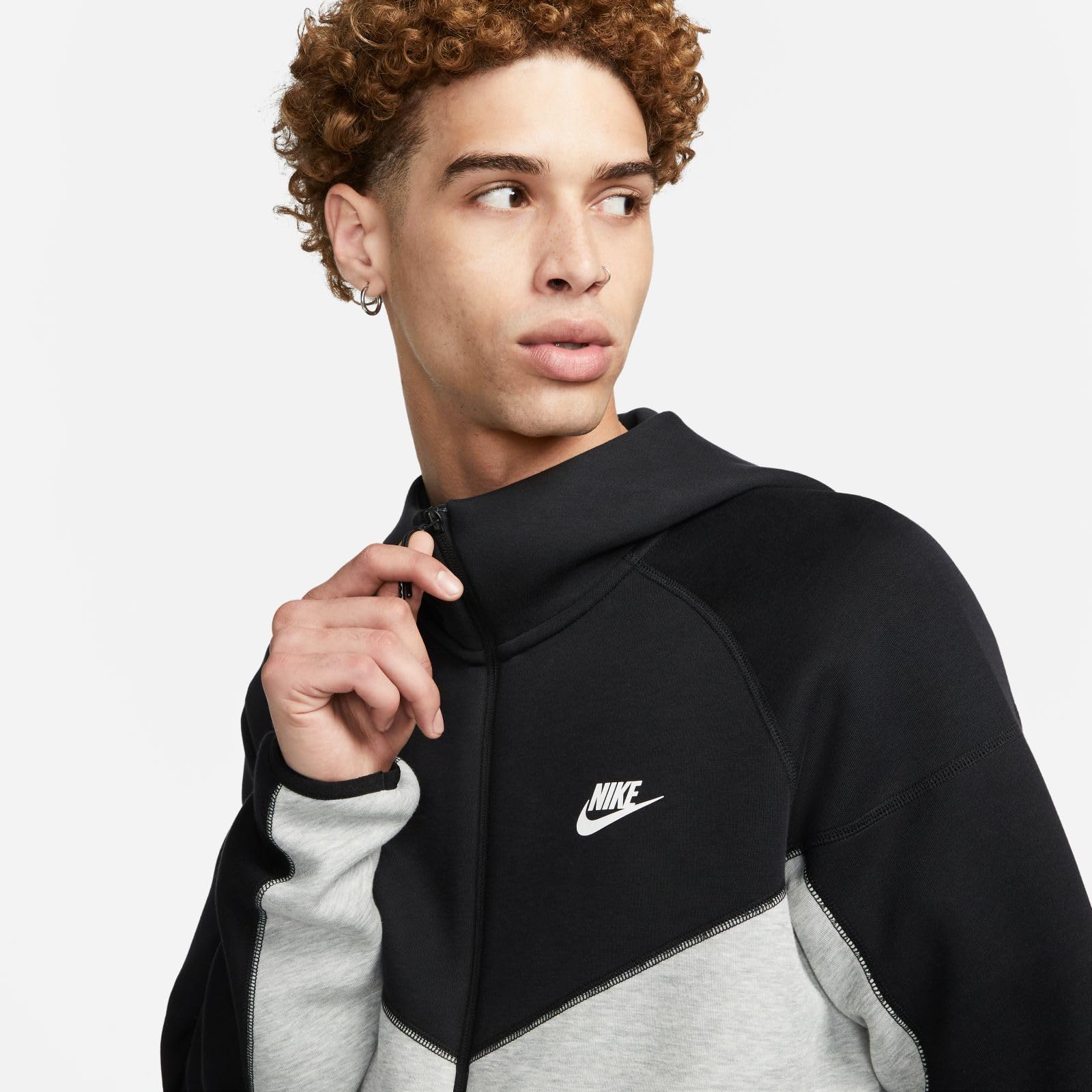 NIKE Tech Fleece Sweatshirt for Men