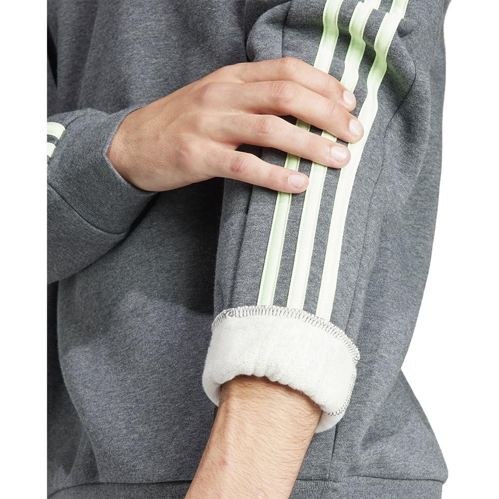 adidas Essentials Fleece 3-Stripes Sweatshirt Sudadera, Dark Grey Heather/Semi Green Spark, M Men's